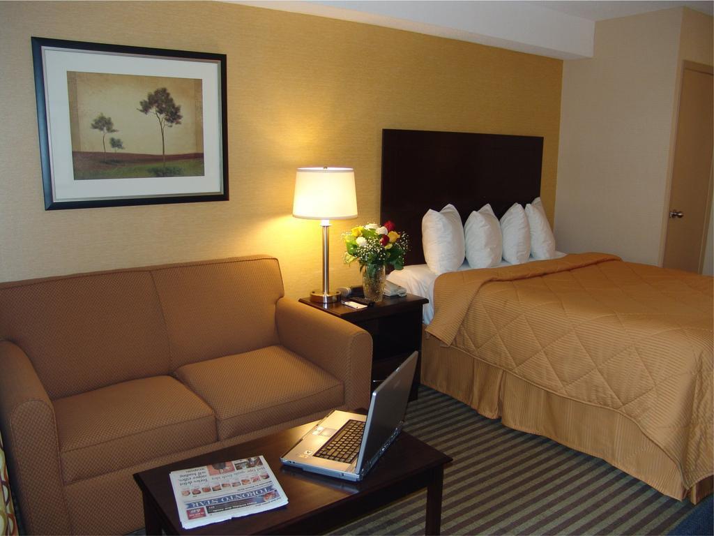 Comfort Inn East Scarborough Toronto Quarto foto